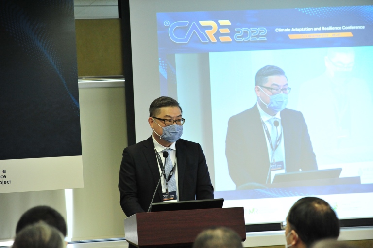 科大商學院院長譚嘉因教授在CARE2020「政策及綠色金融論壇」上致歡迎辭。