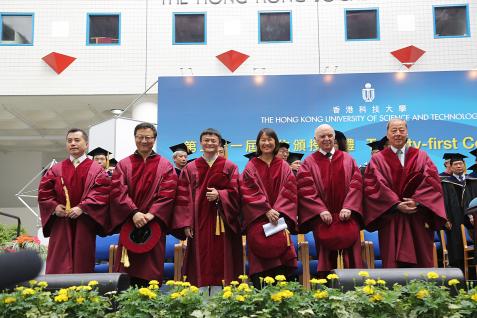  The six honorary doctorate recipients: (from left) The Hon WONG Yan Lung, Prof Bright Zong-Liang SHENG, Dr Jack MA Yun, Prof Evelyn L HU, Prof Marvin L COHEN and Dr CHOW Yei Ching.
