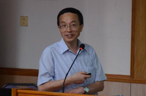 Prof Shihe Yang.