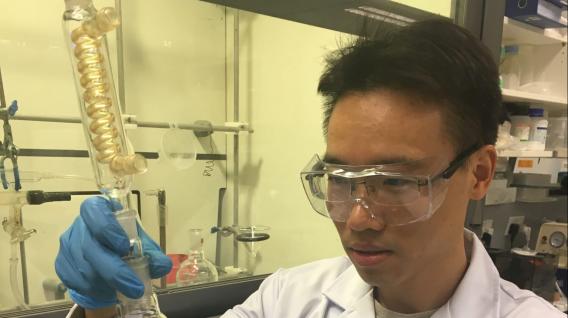  Prof Sun’s team has discovered that chiral allenes can be produced through organic catalysis using racemic propargylic alcohols.