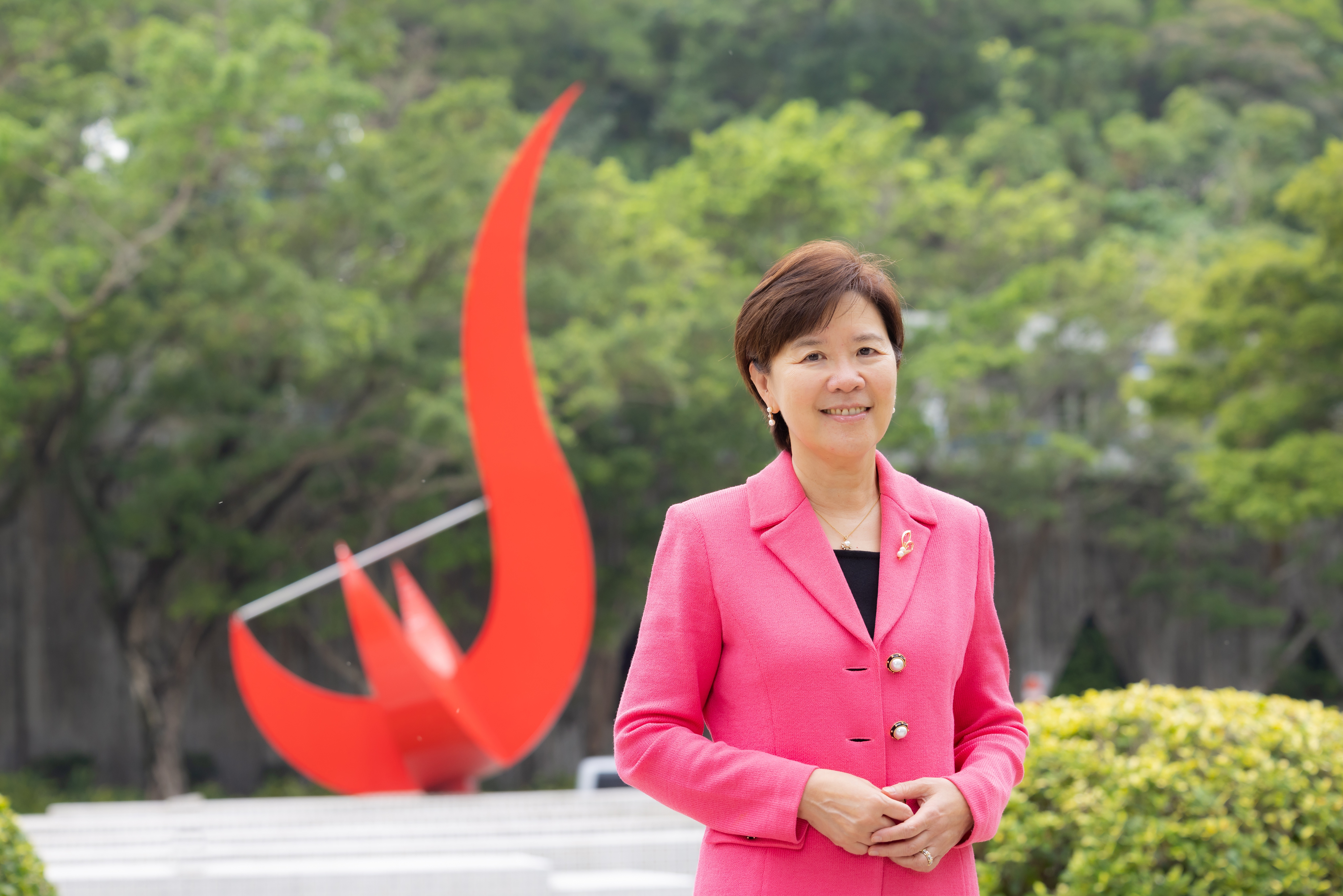 HKUST President Prof. Nancy IP to attend “Winter Davos” 