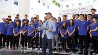 President CHAN officiates the 2017-18 HKUST Sports Teams Flag Presentation
Ceremony for sending HKUST delegation to Intervarsity Sports Competitions