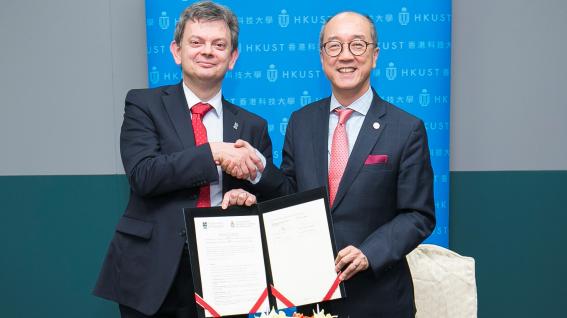  格拉斯哥大学校长Anton Muscatelli教授(左)及香港科技大学校长陈繁昌教授。