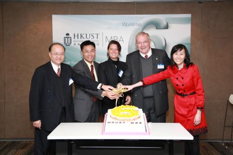  Picture shows Prof Leonard Cheng, Dean, HKUST Business School (2nd from left) and Prof Steven DeKrey, MBA Program Director (2nd from right) celebrate the No.6 in the world ranking with alumni and colleagues of the MBA Program.