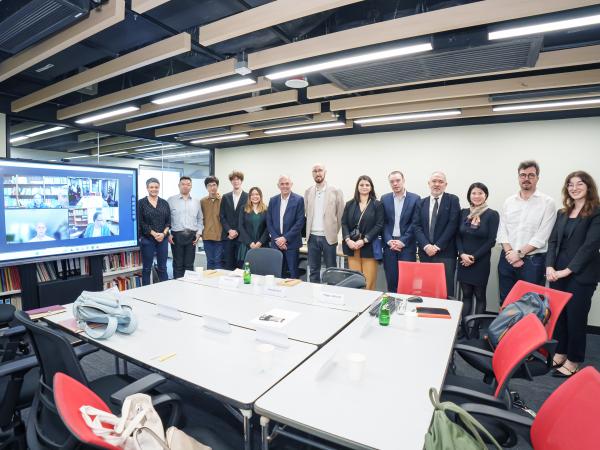 Delegation from the French National Center for Scientific Research (CNRS) visited The French Centre for Research on Contemporary China (CEFC).